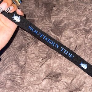 southern tide glasses strap